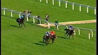 2000 Queen Mother Champion Chase Edredon Bleu Includes Enclosure [upl. by Aiotal]