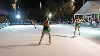 Patinoire de La Courneuve avec la championne de patineuse artistiqueIce skating ring at France [upl. by Nna]