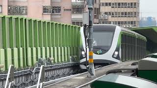 4KTaichung Metro 台中捷運綠線 松竹站列車進站 [upl. by Gnex242]