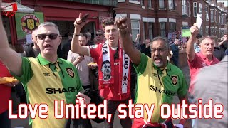 Love United stay outside protest march against the Glazers [upl. by Easton]