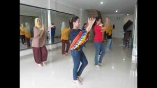 Bengawan Solo  Line Dance [upl. by Anerys]