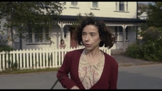 Sally Hawkins MAudiE 1080p clip “Grocery store” with subtitlesCC [upl. by Michael547]