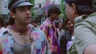 Aamir Khan caught selling movie tickets in black  Rangeela [upl. by Checani]