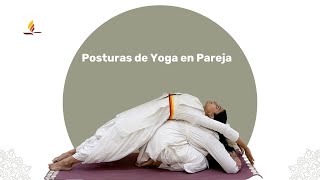 Posturas de yoga en pareja  SRMD Yoga  SRMD Spanish [upl. by Landahl185]