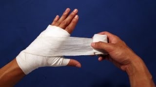 How to Wrap Your Hands  BOXING best method [upl. by Jecho801]