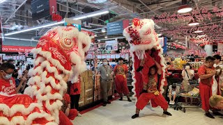 星洲龍獅體育會 Singapore Dragon amp Lion Athletic Association Lion Dance Cai Qing at AMK Hub NTUC Xtra 8123 [upl. by Crispa33]