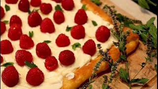 Feuilleté de framboise et mascarpone  Recette rapide [upl. by Maiocco]