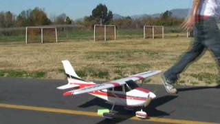 182 Skylane RTF Electric Scale RC Flight Review [upl. by Atlanta958]