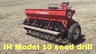 The IH Model 10 seed drill [upl. by Merp]