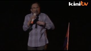 Anwar Kita bukan lawan MCA kita lawan Umno [upl. by Aicelav894]