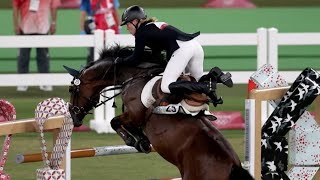 Stubborn horse costs Pentathlon Olympic gold [upl. by Wendalyn806]