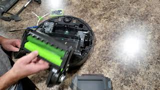 How to remove and replace the Cleaning Head Module iRobot Roomba [upl. by Anura828]