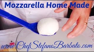 Come Fare la Mozzarella in Casa [upl. by Riabuz402]