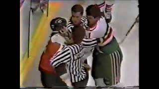 Throwback to when Craig Berube dropped the gloves against Brendan Shanahan on February 24 1989 [upl. by Eward]