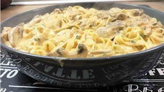 Tagliatelles au poulet et champignons à la sauce crémeuse [upl. by Sutniuq]