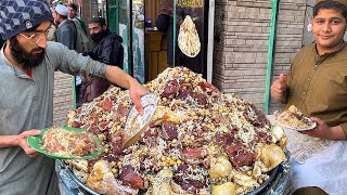 Peshawari Kabuli Pulao  Afghani Zaiqa Chawal  Giant Meat Pulau Mountain  Street Food Peshawar [upl. by Haropizt]