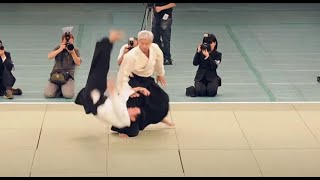 Excellent Aikido Demonstration Ueshiba Moriteru Doshu  植芝守央道主  合気道  HD [upl. by Rosanna876]