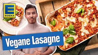 Vegane Lasagne  Lasagne ohne tierische Produkte selber machen [upl. by Ahseinaj393]