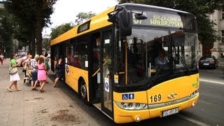 Kobieta za kierownicą autobusu dzisiaj już nie dziwi [upl. by Ieso]