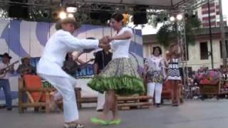 Nórida Rodríguez Bailando Joropo [upl. by Htieh543]