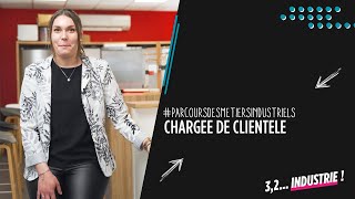 Découvrez le métier de chargée de clientèle [upl. by Guerra35]