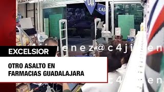 Otro asalto en Farmacias Guadalajara [upl. by Etnom]