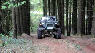 montée impressionnante avec un 4X4 ultra préparé [upl. by Aliahs]