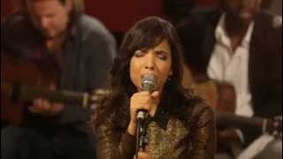 Indila  Run Run Live  Paris [upl. by Novad]