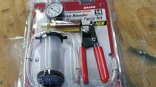 Harbor Freight Pittsburgh brake bleeder vacuum pump demo and review [upl. by Faunia]