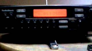 Radio Shack Pro 2046 scanner in action [upl. by Neelhtac]