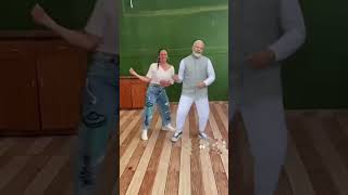 Esha deol ke sat dance art funny sabhsejhagadkartujheapnabanayatha ai army comedy [upl. by Airotna]