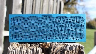 MINI JAMBOX BY JAWBONE REVIEW Aqua Scales [upl. by Etnoved]