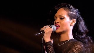 Rihanna Diamonds  Live acoustic version [upl. by Enelak]