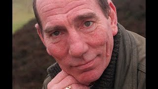 Pete Postlethwaite OBE 64 19462011 actor [upl. by Olmstead]