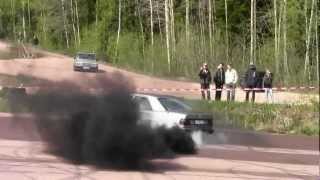 Mercedes Turbo Diesel W124 Burnout [upl. by Suhploda19]