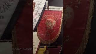 The commemorative flag of the Persepolis team in the Manchester United Museum perspolis manchster [upl. by Aneri]