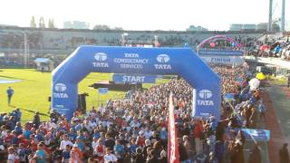 TCS Amsterdam Marathon 2011 start [upl. by Prentiss]