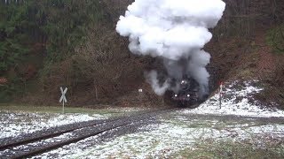 58 311 kämpft sich auf rutschigen Schienen hinauf zur Bindweide [upl. by Chaworth]