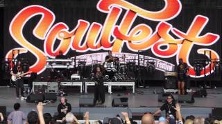 Leela James  Set Me Free live at Melbourne Soulfest 2014 [upl. by Yadseut]