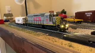 KCS SD402 bell and horn sound [upl. by Eitsyrhc418]