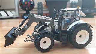 Diecast VALTRA 132 Scale Wiking [upl. by Eresed548]