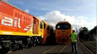 NEW DL Class Locomotive Cab Tour  Aucklands Port Yard DC 4029 [upl. by Kihtrak]