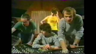 XTC  XTC At The Manor  BBC 1980  25 [upl. by Hakkeber]