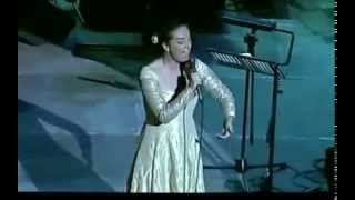 Dulce Pontes live at Herodes Atticus Athens [upl. by Akcirahs]