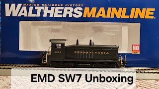 Walthers Mainline EMD SW7 Unboxing Review Locomotive Review 3 [upl. by Llen]