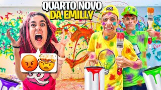 DESTRUÍMOS O QUARTO NOVO DA EMILLY VICK COM TINTA ela surtou [upl. by Irena602]