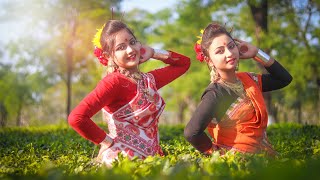 মনে করি আসাম যাব 😍😍  Mone Kori Assam Jabo Dance  Folk Dance  Ankita and Riya  DB Creation [upl. by Sibbie]