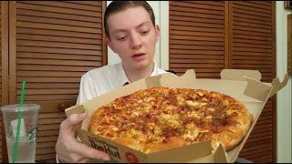 Spontaneous Pizza Hut Backyard BBQ Chicken Pizza Review [upl. by Eliathan832]