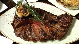 212 Steakhouses Porterhouse for Two [upl. by Pazice]