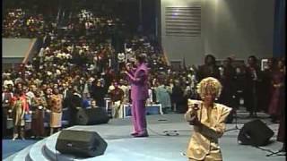 Richard Smallwood amp Vision  Anthem of Praise [upl. by Ceciley]